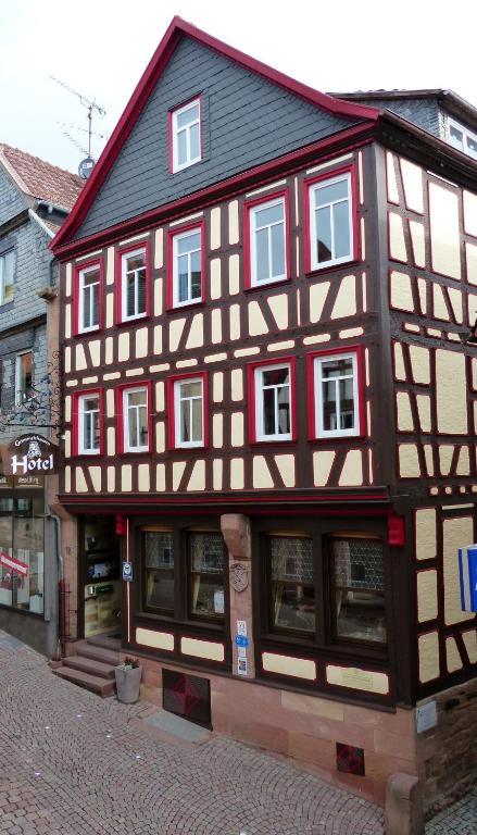 Grimmelshausen Hotel Gelnhausen Dış mekan fotoğraf